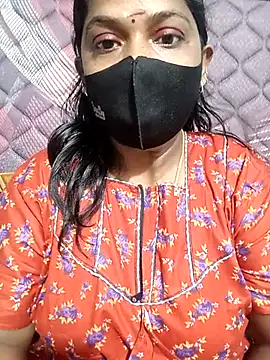 Snapshot of Renuma chatting on September 19, 8:35 am Renuma online show from September 19, 8:35 am