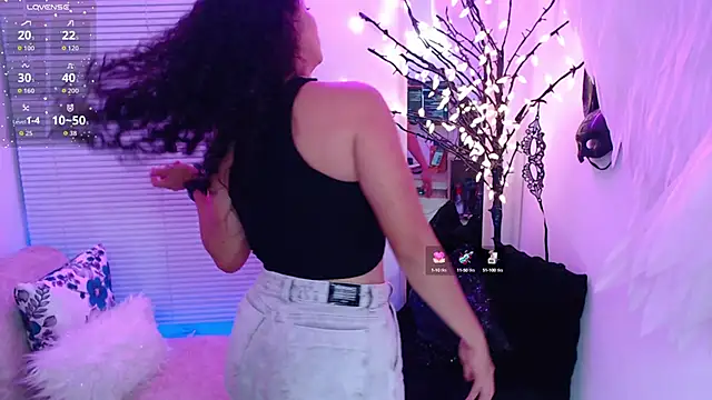 Snapshot of Mailywindsor chatting on October 18, 7:37 pm Mailywindsor online show from October 18, 7:37 pm