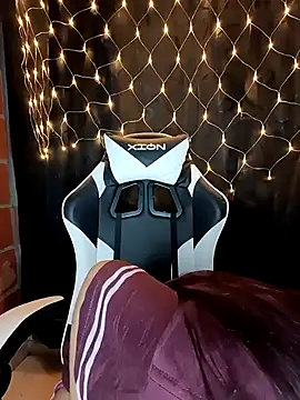 ifeelverywet andhot online show from November 12, 4:43 am