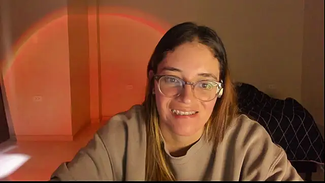 atenas 05  online show from November 28, 2:53 pm