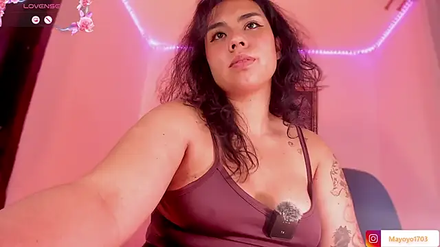 kiki cavilll online show from February 24, 4:16 pm