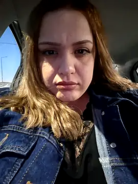 cansuozell online show from November 9, 2:57 pm