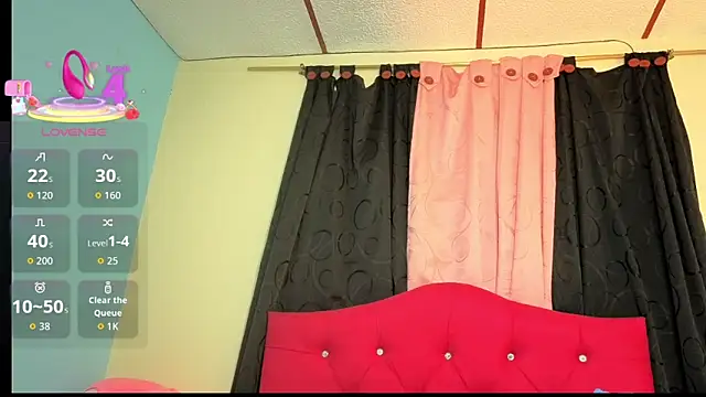 Snapshot of dulce_celeste15 chatting on September 12, 11:34 pm dulce celeste15 online show from September 12, 11:34 pm