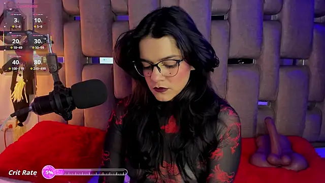 ValerieKay  online show from October 29, 9:39 pm