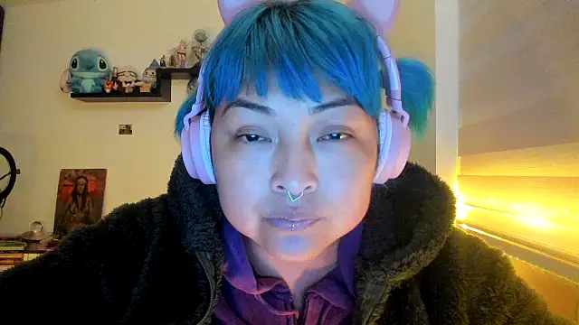 Shaddycute  online show from January 10, 9:19 pm