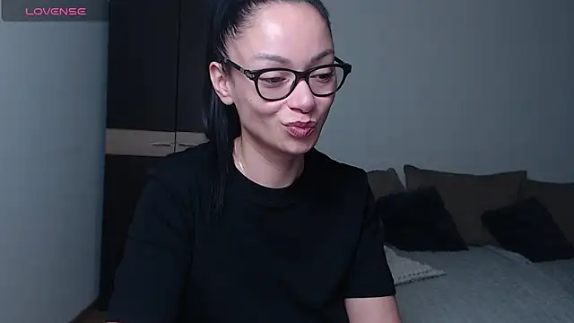 BabySerene online show from April 11, 3:45 am