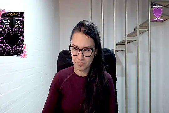 Jessie Desire online show from March 3, 2:50 am