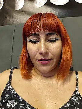 florecita9 online show from October 22, 4:34 pm