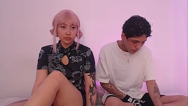 Sebas And Mila online show from November 2, 4:21 pm