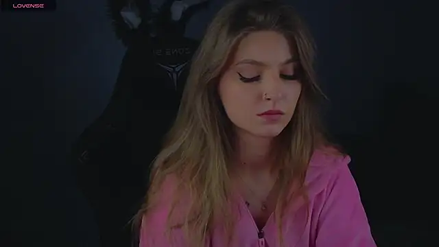 Saillise online show from December 20, 11:58 am