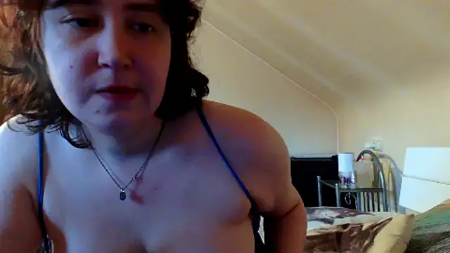 Snapshot of SexyLucie2024 chatting on October 20, 7:55 am SexyLucie2024 online show from October 20, 7:55 am