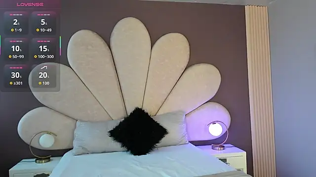 Susa1userma  online show from December 14, 12:11 pm