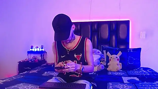 Brutal Sex Fucking online show from November 24, 10:01 pm