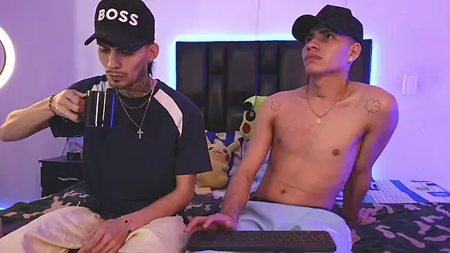 Brutal Sex Fucking online show from October 23, 10:49 pm