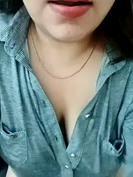 Snapshot of Manpreet_Kaur_01 chatting on September 12, 8:45 am Manpreet Kaur 01 online show from September 12, 8:45 am