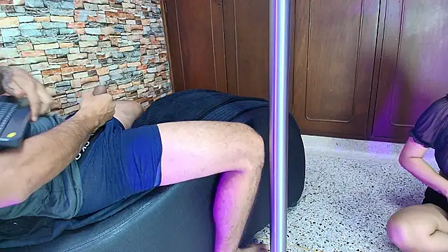 max ashley mds online show from February 20, 1:45 pm