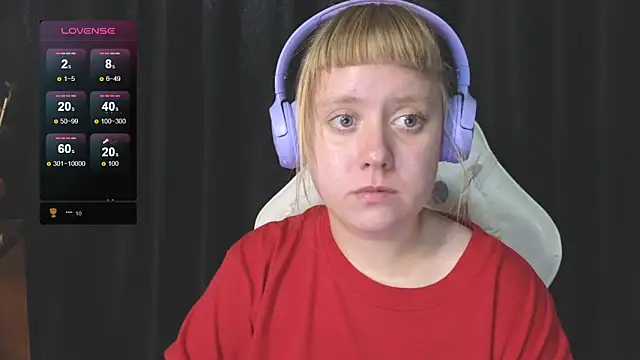 Snapshot of June_shy0 chatting on September 13, 7:05 am June shy0 online show from September 13, 7:05 am