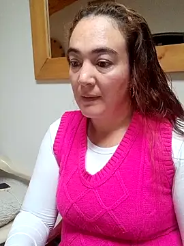 skayhot  online show from March 30, 1:00 pm