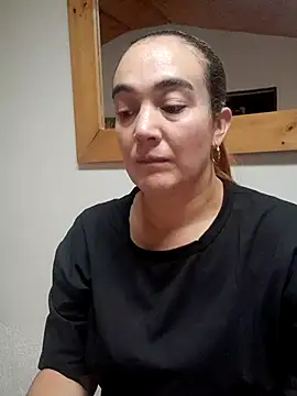 skayhot  online show from April 22, 1:08 pm