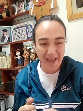 skayhot  online show from December 3, 1:24 pm