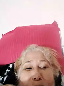 girl amada online show from November 8, 2:49 am