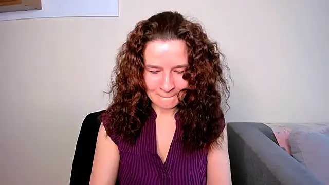   MaryLee   online show from March 2, 5:08 am