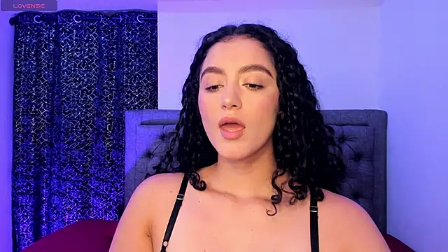 Adhara-zanne online show from April 27, 9:50 am