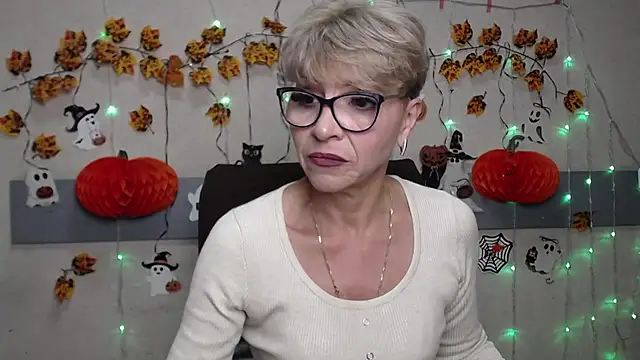 EllaBonito online show from October 29, 6:29 am