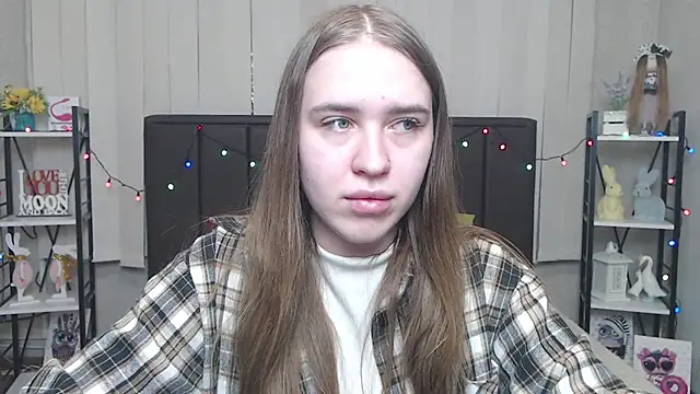 LauraHlot online show from September 9, 5:40 am