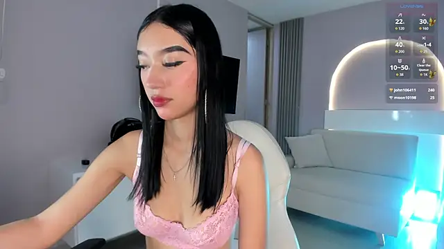 Snapshot of millieskinny_ chatting on October 17, 11:41 pm millieskinny online show from October 17, 11:41 pm