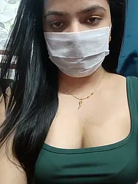 Myloveurvi online show from November 10, 2:45 pm