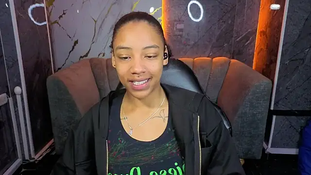 Violeth b online show from November 11, 12:57 pm