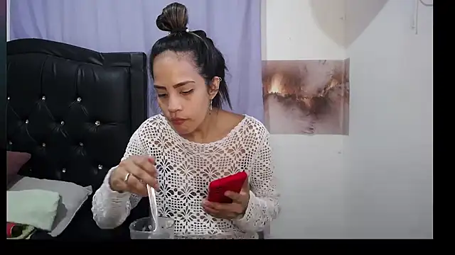 Snapshot of jadde_blair chatting on October 14, 11:29 pm jadde blair online show from October 14, 11:29 pm