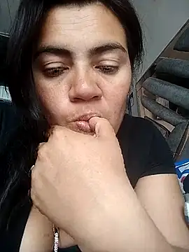 naughty-sharlot online show from September 23, 9:02 pm