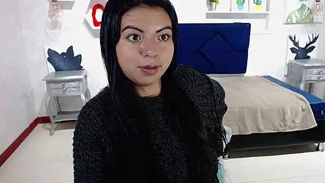 CarolineBrunx online show from October 3, 4:06 am