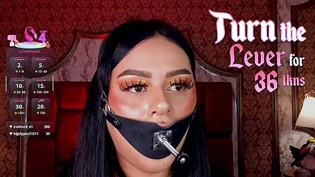 SoffiQueen online show from January 6, 5:38 pm