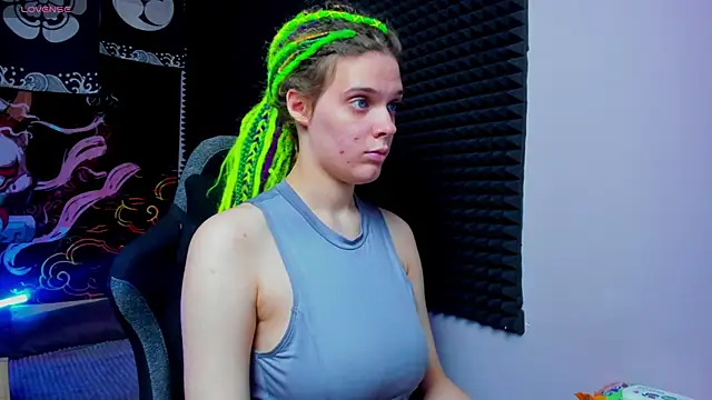 KIKI Krash online show from October 10, 10:09 am