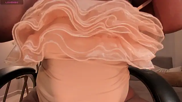 SavannahStorm online show from October 26, 1:06 pm