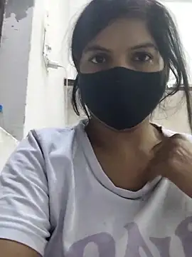 illay love online show from November 17, 4:51 pm