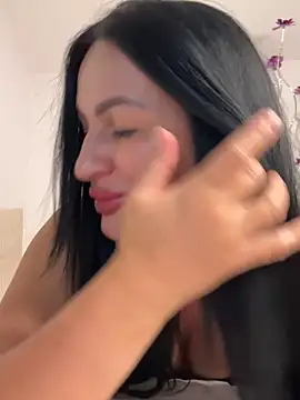 Helena7077 online show from November 11, 9:45 pm