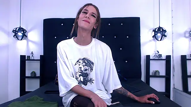 AlissonSpears online show from November 21, 4:25 am