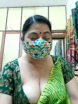 Snapshot of Ratna-777 chatting on October 8, 6:56 pm Ratna-777 online show from October 8, 6:56 pm
