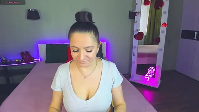 AngellLika online show from October 5, 1:27 pm