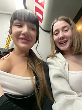 Sophie Avory online show from March 12, 5:37 pm