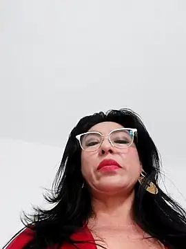 Snapshot of katysquirtdirty chatting on September 17, 12:08 am katysquirtdirty online show from September 17, 12:08 am