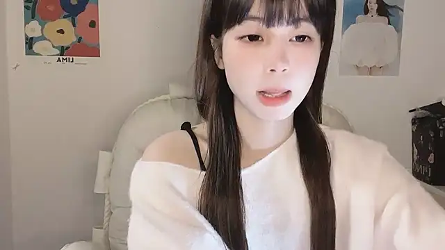 -Hottie online show from November 29, 6:01 pm