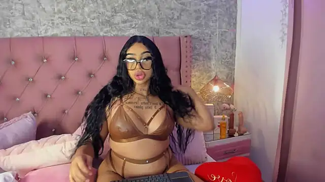 Mia Jansen online show from February 19, 1:32 pm