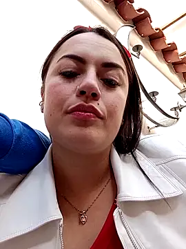 Lesly 10- online show from October 5, 9:20 pm