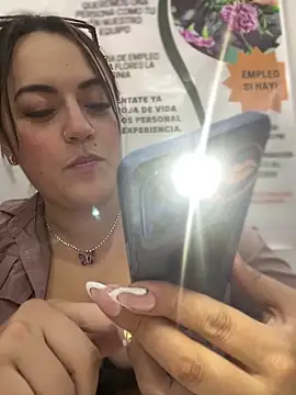 Lesly 10- online show from February 5, 6:55 pm