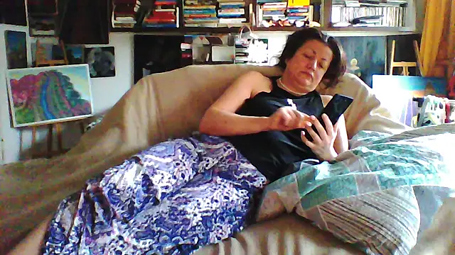 MariaAnaSunshine online show from February 7, 10:30 am